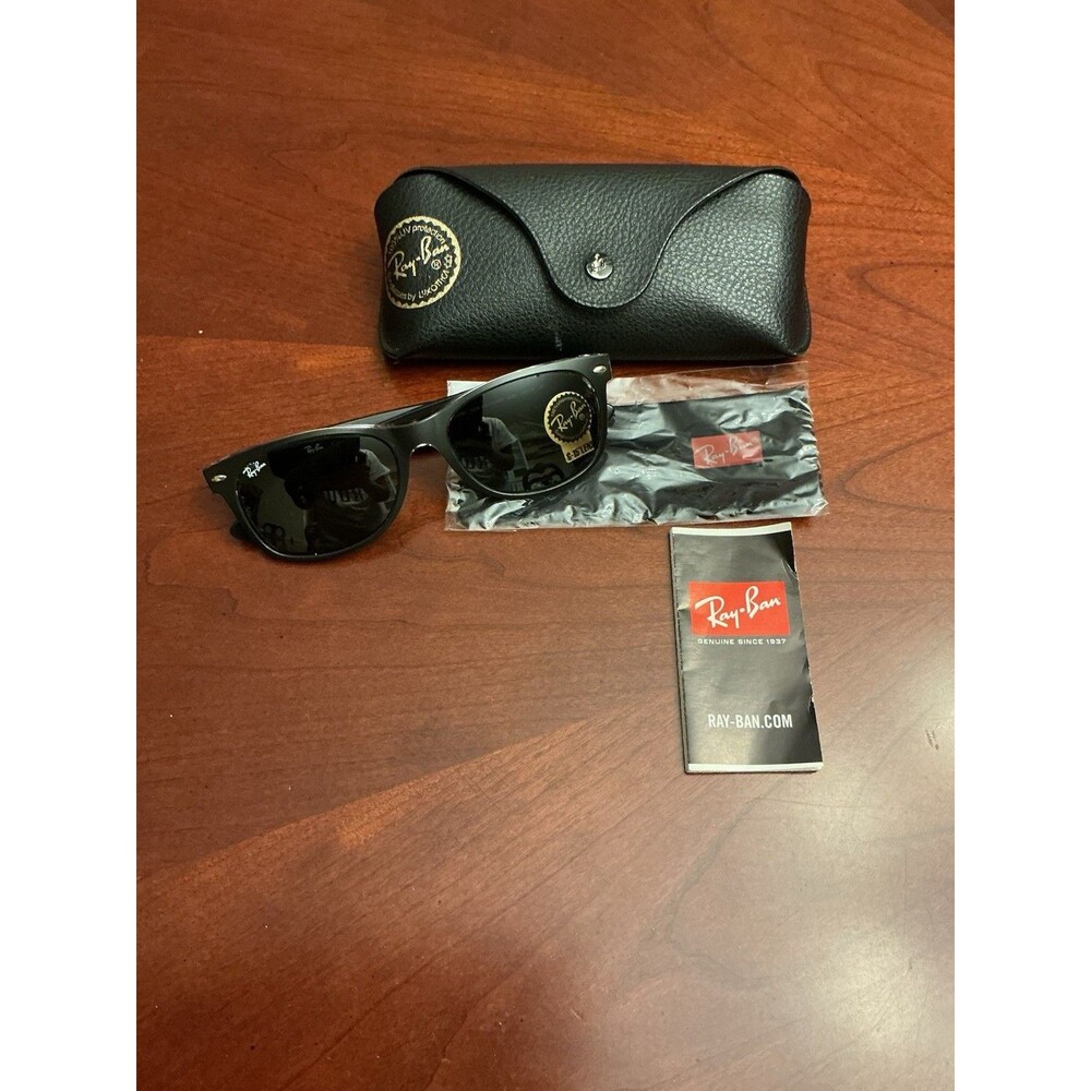 Ray-Ban RB2132 New Wayfarer glasses Black Plastic Frame G-15 Glass Lens Case 25